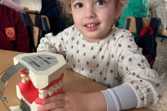 56c87e42-8d79-4efc-a7d3-3d74a49ef2bd